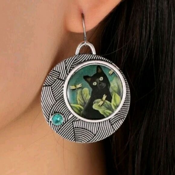 Silver Round Black Cat Pattern Dangling Earrings - Picture 7 of 7